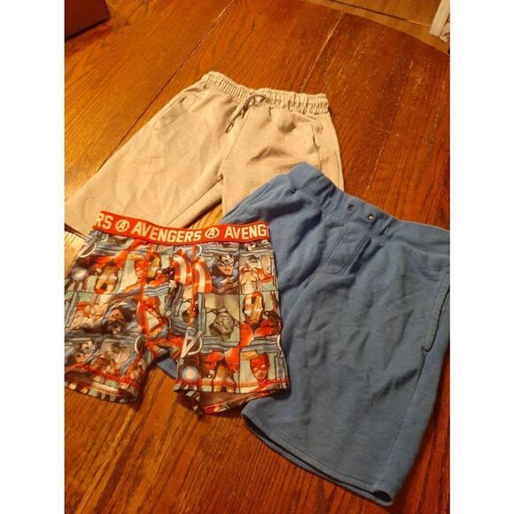 Boys Size 8 Play Clothes Lot Shorts - Picture 1 of 9